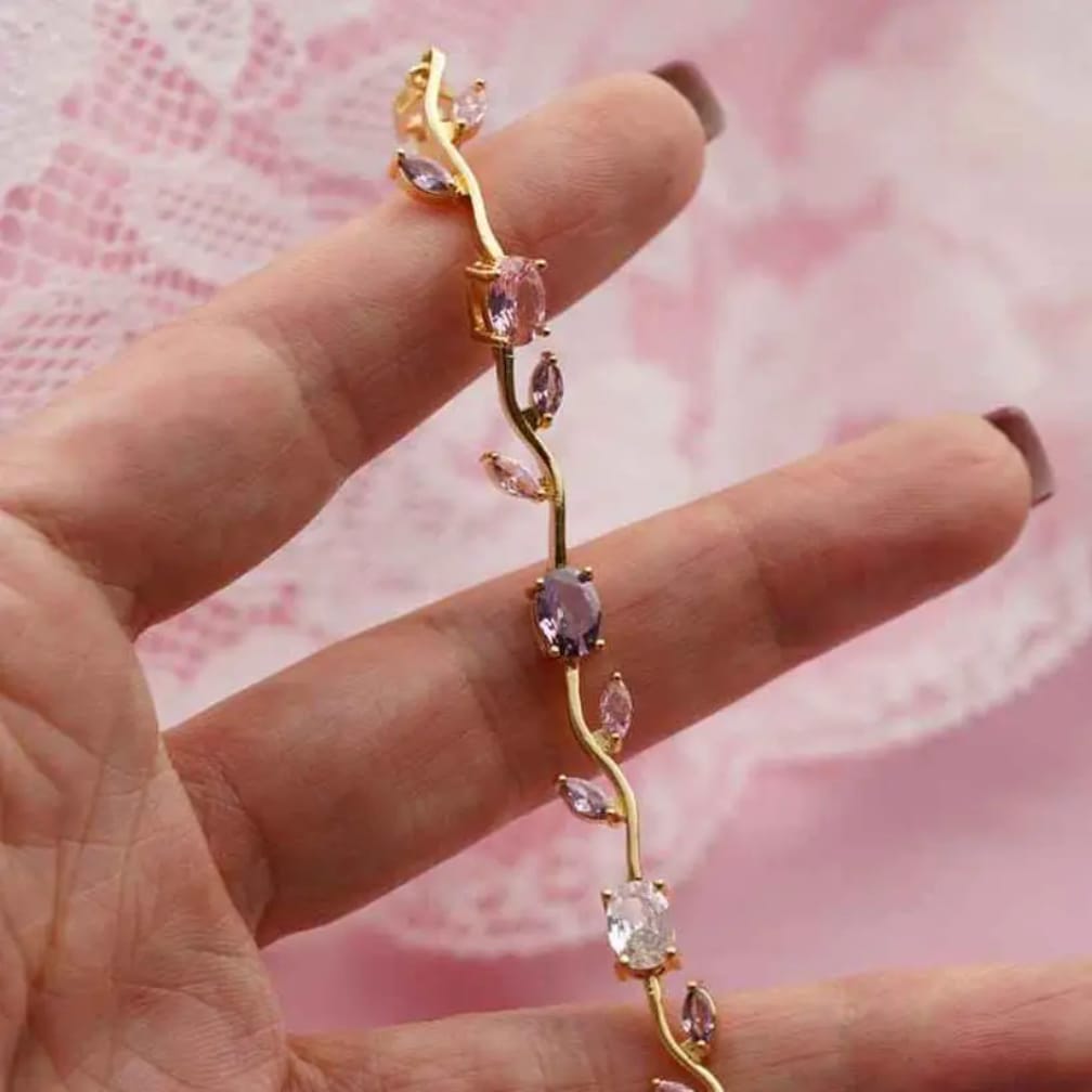 Tulip Bracelet – Premium Quality Bracelet for Women